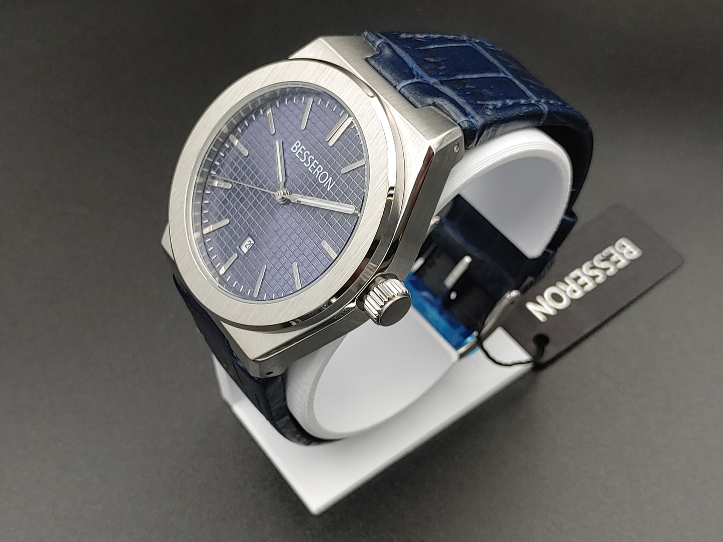 Besseron Ρολόι Μπαταρίας με Ημερομηνία Ασημί με Μπλέ Δερμάτινο Λουράκι