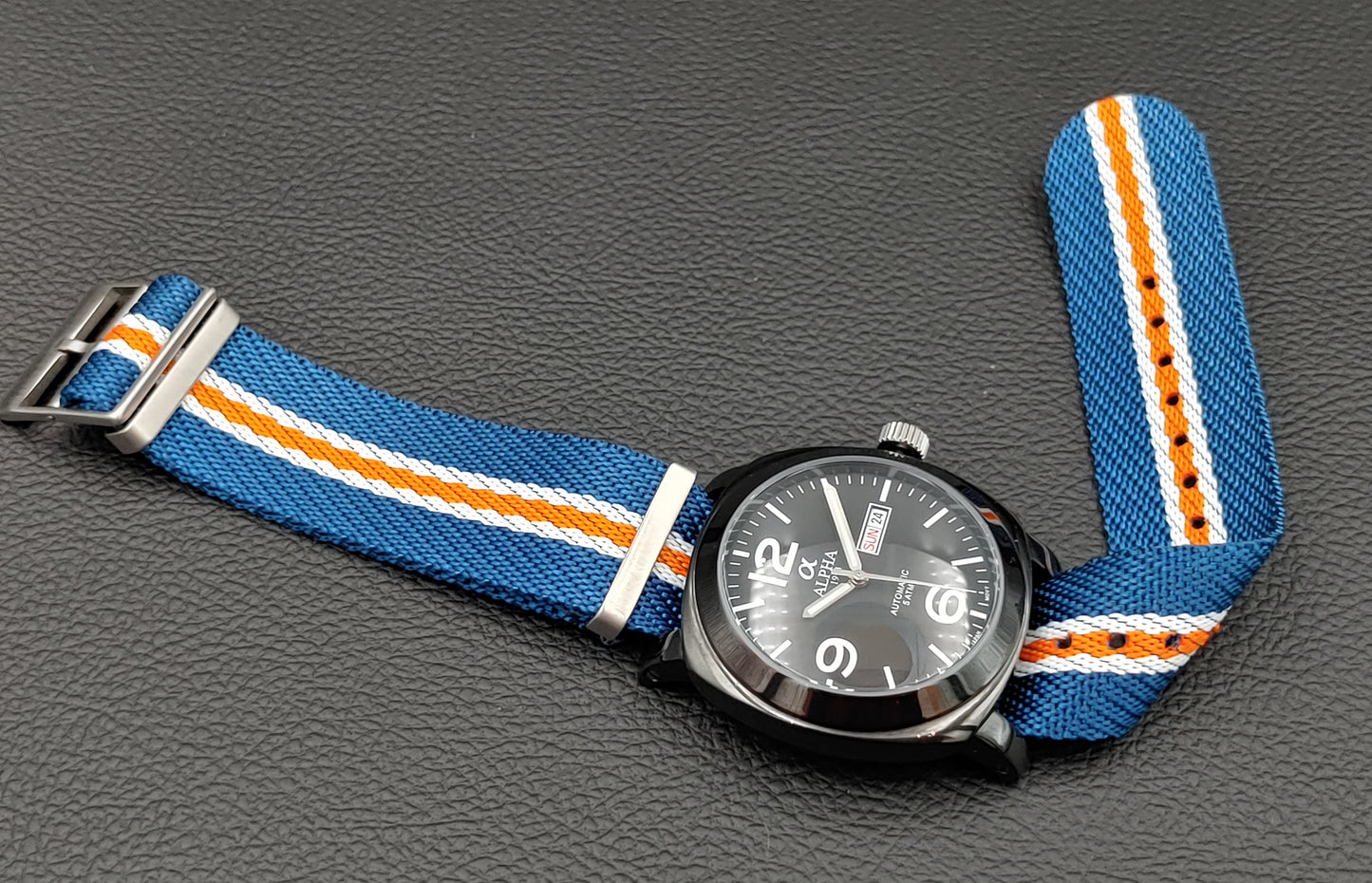 Alpha α 1993 Αυτόματο Μαύρο Αυτόματο Με Οκτώ Λουράκια και Μαύρο Καντράν με Ημερομηνία και Ημέρα