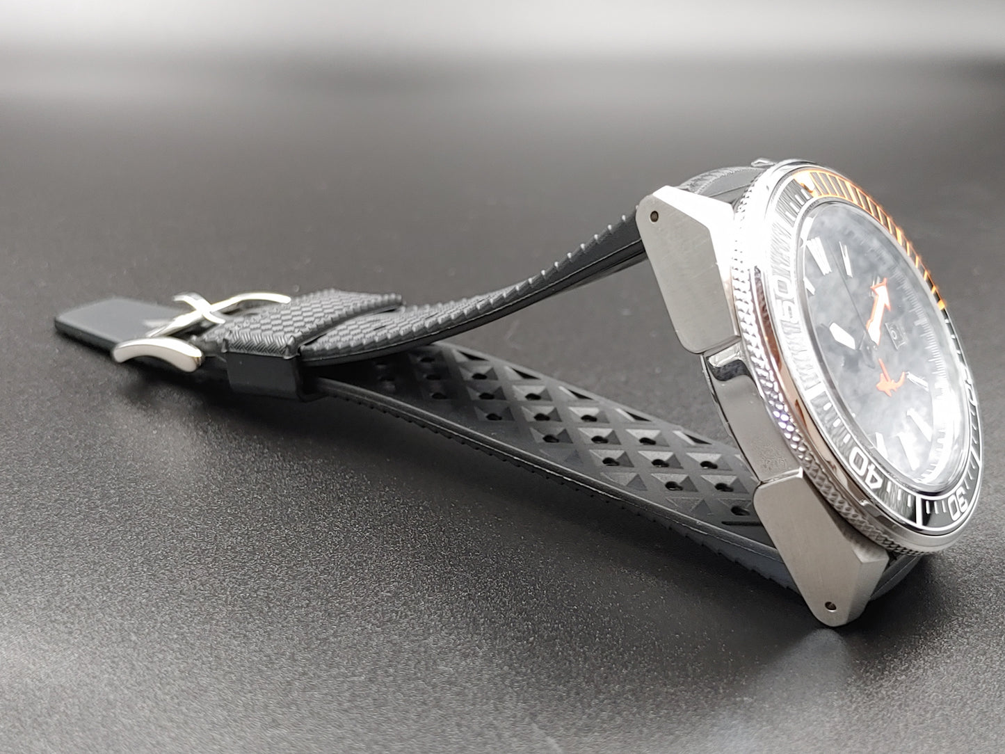 Aion Αιων Reimagined Line Samurai DIver 200M Ασημι Πορτοκαλι Ημερομηνια