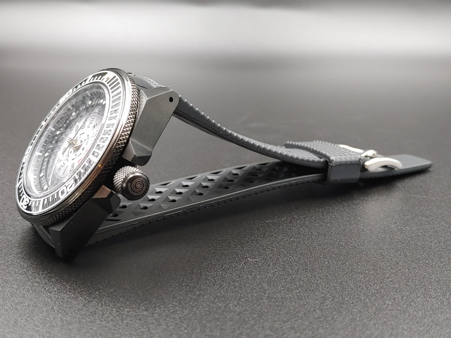 Aion Αιων Reimagined Line Samurai DIver 200M Μαυρο Λευκο Ημερα Ημερομηνια 1/1