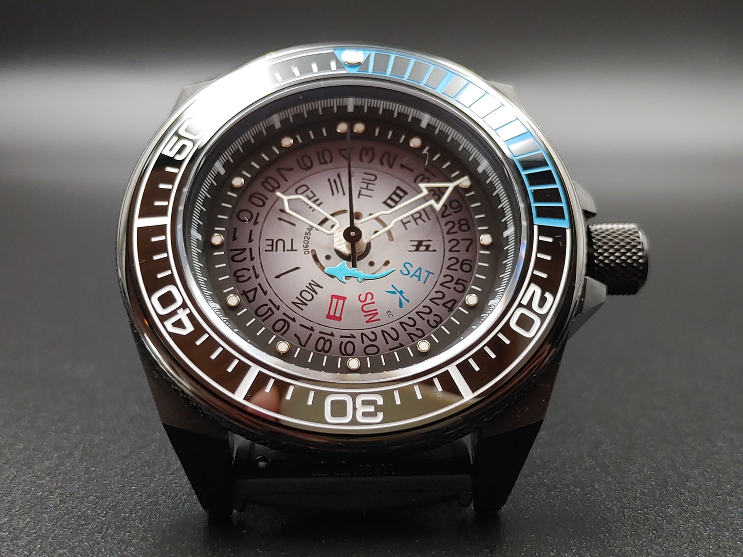 Aion Αιων Reimagined Line Samurai DIver 200M Μαυρο Γαλαζιο Ημερα Ημερομηνια 1/1