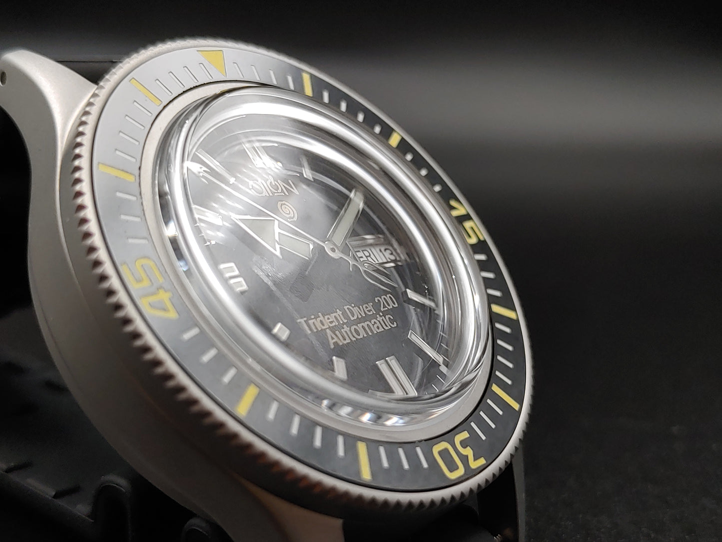 Aion Αιων Trident Diver 200 Μελανο-Μαυρο Ημερα Ημερομηνια