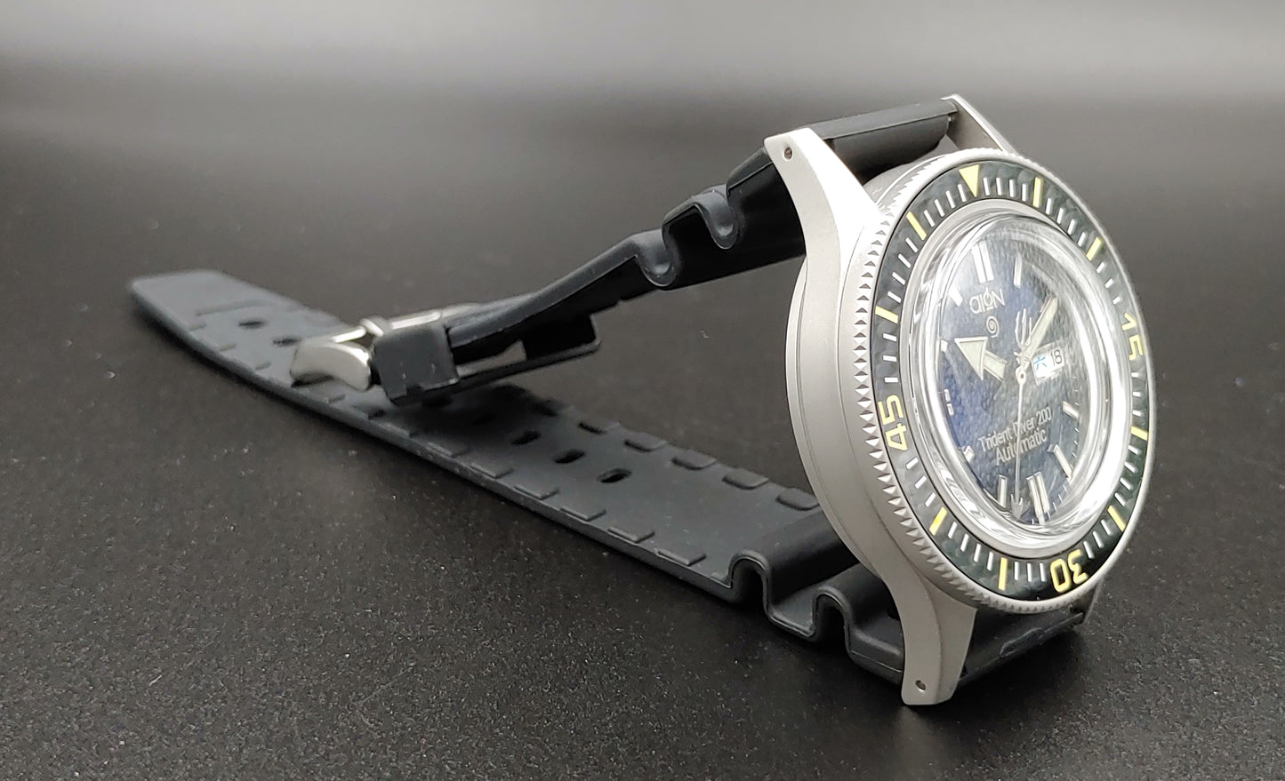 Aion Αιων Trident Diver 200 Κυανο-Μπλε Ημερα Ημερομηνια