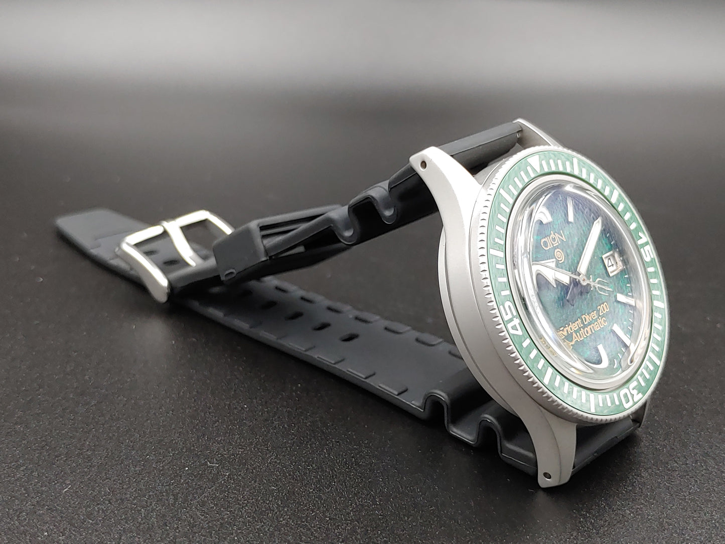 Aion Αιων Trident Diver 150 Πρασινο Ημερομηνια 150Μ 15 ΑΤΜ